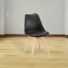 Jedálenská stolička Silla v čiernej farbe