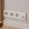 Nova IV tri zásuvky s konektorom UTP s bielym rámčekom